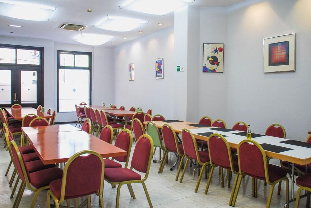 Hotel Faranda Pathos Gijon, Ascend Hotel Collection Dış mekan fotoğraf